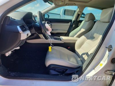 Zdjęcie 7 z 12 samochodu: 2019 HONDA ACCORD EXL VIN:1HGCV1F57KA006982 - miniatura