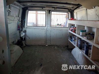 Zdjęcie 10 z 13 samochodu: 2003 CHEVROLET ASTRO VIN:1GCDM19X93B104734 - miniatura