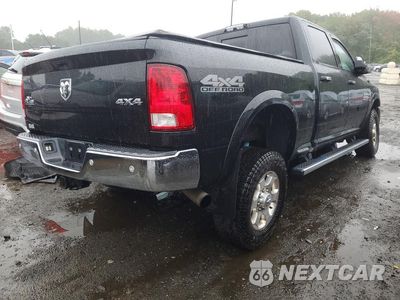 Trzecie zdjęcie samochodu z tyłu: 2017 RAM 2500 SLT VIN:3C6UR5DL4HG539065 - miniatura