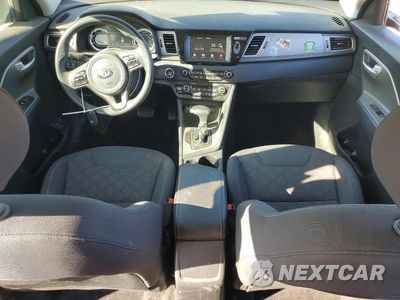 Zdjęcie 8 z 12 samochodu: 2018 KIA NIRO LX VIN:KNDCB3LC3J5211129 - miniatura