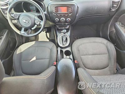 Zdjęcie 8 z 14 samochodu: 2016 KIA SOUL + VIN:KNDJP3A53G7825947 - miniatura