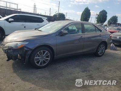 2017 TOYOTA CAMRY SE 4T1BF1FKXHU411704 - główne zdjęcie licytacji z USA - miniatura