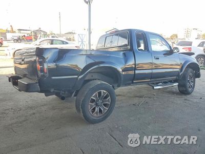 Trzecie zdjęcie samochodu z tyłu: 2002 TOYOTA TACOMA XTRACAB PRERUNNER VIN:5TESM92N92Z125382 - miniatura
