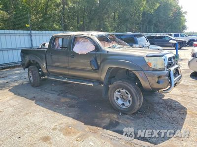 Czwarte zdjęcie samochodu z boku: 2011 TOYOTA TACOMA DOUBLE CAB PRERUNNER VIN:3TMJU4GNXBM114279 - miniatura