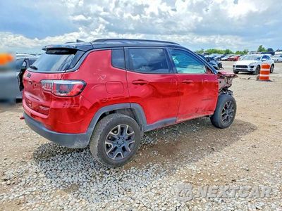 Trzecie zdjęcie samochodu z tyłu: 2020 JEEP COMPASS TRAILHAWK VIN:3C4NJDDB8LT159393 - miniatura