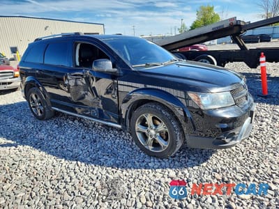 Czwarte zdjęcie samochodu z boku: 2015 DODGE JOURNEY CROSSROAD VIN:3C4PDCGBXFT727590 - miniatura