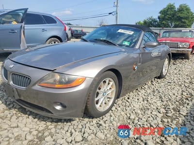2003 BMW Z4 2.5 4USBT33403LR65602 - główne zdjęcie licytacji z USA - miniatura