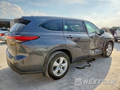 Trzecie zdjęcie samochodu z tyłu: 2023 TOYOTA HIGHLANDER LE VIN:5TDKDRBH1PS003355 - miniatura
