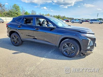 Czwarte zdjęcie samochodu z boku: 2026 CHEVROLET TRAX ACTIV VIN:KL77LKEP0TC160208 - miniatura