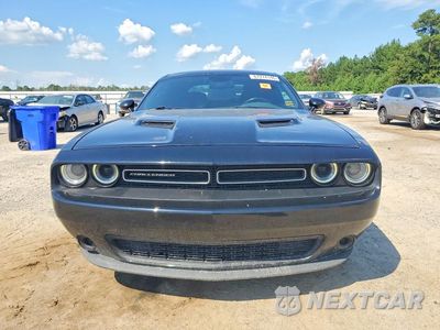 Piąte zdjęcie samochodu w środku: 2016 DODGE CHALLENGER SXT VIN:2C3CDZAG7GH137643 - miniatura