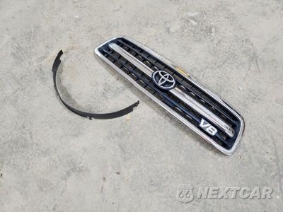 Zdjęcie 12 z 13 samochodu: 2000 TOYOTA TUNDRA ACCESS CAB LIMITED VIN:5TBRT3818YS055519 - miniatura