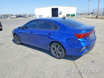 Drugie zdjęcie samochodu z przodu: 2023 KIA FORTE LXS VIN:3KPF24AD3PE613955 - miniatura