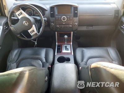 Zdjęcie 8 z 13 samochodu: 2010 NISSAN PATHFINDER S FE+ VIN:5N1AR1NN3AC600463 - miniatura