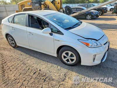Czwarte zdjęcie samochodu z boku: 2015 TOYOTA PRIUS TWO VIN:JTDKN3DU3F0482951 - miniatura