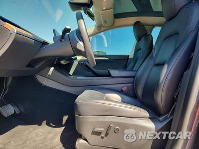 Zdjęcie 7 z 14 samochodu: 2022 TESLA MODEL Y VIN:7SAYGDEE2NA015408 - miniatura