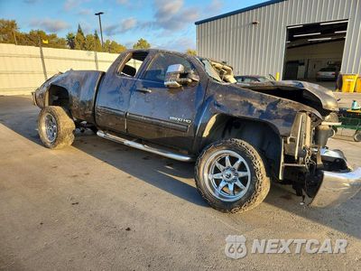 Czwarte zdjęcie samochodu z boku: 2010 CHEVROLET SILVERADO K2500 HEAVY DUTY LT VIN:1GC5KXBG9AZ187500 - miniatura