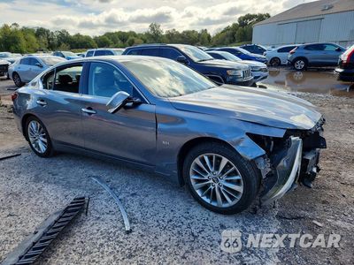 Czwarte zdjęcie samochodu z boku: 2019 INFINITI Q50 3.0T LUXE VIN:JN1EV7AR9KM556111 - miniatura