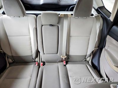 Zdjęcie 10 z 13 samochodu: 2014 FORD C-MAX SE VIN:1FADP5AU8EL520714 - miniatura