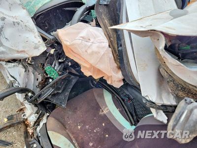 Zdjęcie 8 z 12 samochodu: 2017 FORD FUSION SE HYBRID VIN:3FA6P0LU3HR408787 - miniatura