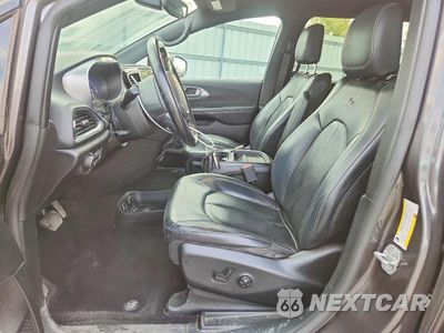 Zdjęcie 7 z 14 samochodu: 2019 CHRYSLER PACIFICA TOURING L VIN:2C4RC1BG9KR644068 - miniatura