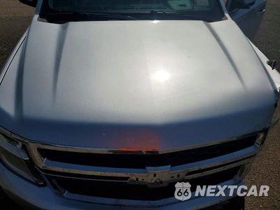 Zdjęcie 12 z 13 samochodu: 2019 CHEVROLET SUBURBAN K1500 LT VIN:1GNSKHKC0KR291369 - miniatura