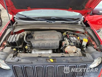 Zdjęcie 12 z 13 samochodu: 2015 JEEP RENEGADE TRAILHAWK VIN:ZACCJBCT2FPB90883 - miniatura