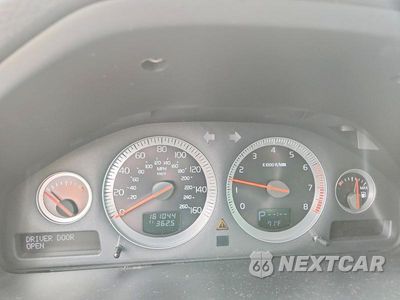 Zdjęcie 9 z 13 samochodu: 2013 VOLVO XC90 3.2 VIN:YV4952CYXD1653115 - miniatura