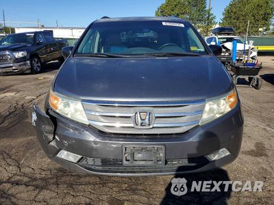 Piąte zdjęcie samochodu w środku: 2011 HONDA ODYSSEY TOURING VIN:5FNRL5H97BB032995 - miniatura