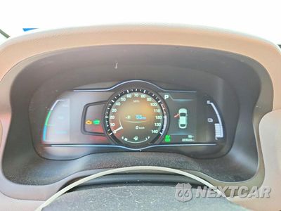 Zdjęcie 9 z 13 samochodu: 2018 HYUNDAI IONIQ SEL VIN:KMHC75LC7JU065042 - miniatura