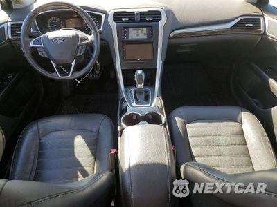Zdjęcie 8 z 12 samochodu: 2015 FORD FUSION SE VIN:1FA6P0HD5F5111495 - miniatura