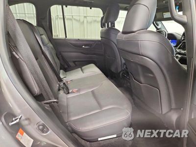 Zdjęcie 11 z 13 samochodu: 2023 LEXUS LX 600 LUXURY VIN:JTJGB7CX1P4029243 - miniatura