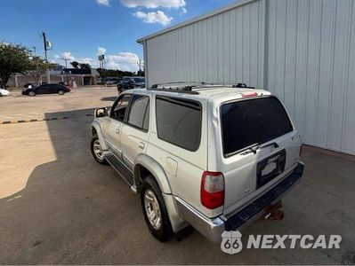 Trzecie zdjęcie samochodu z tyłu: 1998 TOYOTA 4RUNNER LIMITED VIN:JT3HN87R0W9011824 - miniatura