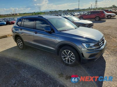 Czwarte zdjęcie samochodu z boku: 2021 VOLKSWAGEN TIGUAN S VIN:3VV0B7AX0MM078622 - miniatura