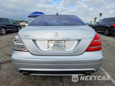 Zdjęcie 6 z 12 samochodu: 2008 MERCEDES-BENZ S 550 VIN:WDDNG71X28A230494 - miniatura