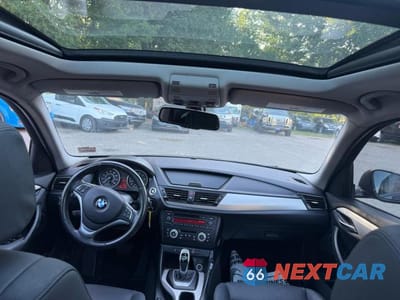 Zdjęcie 9 z 10 samochodu: 2014 BMW X1 XDRIVE28I VIN:WBAVL1C57EVY21727 - miniatura