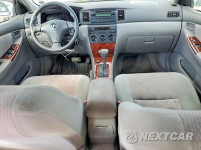 Zdjęcie 8 z 12 samochodu: 2006 TOYOTA COROLLA LE VIN:JTDBR32E660077098 - miniatura