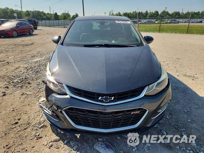 Piąte zdjęcie samochodu w środku: 2018 CHEVROLET CRUZE LT VIN:3G1BE6SM2JS650657 - miniatura