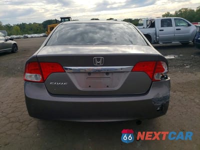 Zdjęcie 6 z 12 samochodu: 2009 HONDA CIVIC LX VIN:1HGFA16529L019677 - miniatura