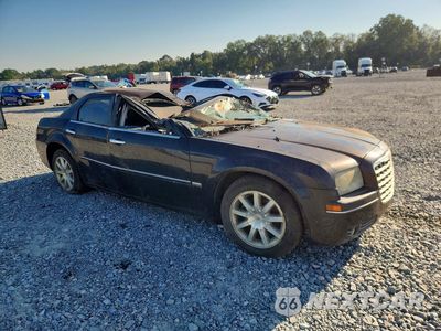 Czwarte zdjęcie samochodu z boku: 2010 CHRYSLER 300 TOURING VIN:2C3CA5CVXAH211254 - miniatura