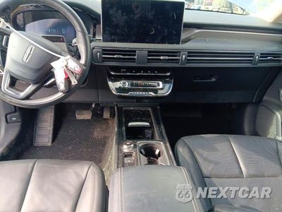 Zdjęcie 8 z 13 samochodu: 2024 LINCOLN CORSAIR RESERVE VIN:5LMCJ2DA9RUL26337 - miniatura