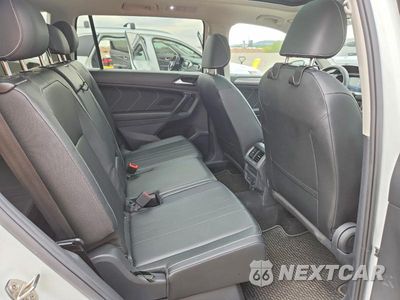 Zdjęcie 11 z 14 samochodu: 2023 VOLKSWAGEN TIGUAN SE VIN:3VVNB7AX5PM108272 - miniatura