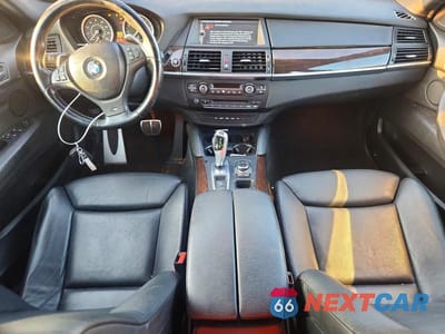 Zdjęcie 8 z 14 samochodu: 2013 BMW X6 XDRIVE50I VIN:5UXFG8C53DL591035 - miniatura