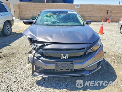 Piąte zdjęcie samochodu w środku: 2019 HONDA CIVIC LX VIN:19XFC2F62KE207489 - miniatura