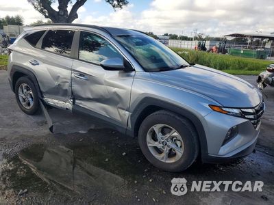 Czwarte zdjęcie samochodu z boku: 2024 HYUNDAI TUCSON SEL VIN:5NMJB3DE8RH404800 - miniatura