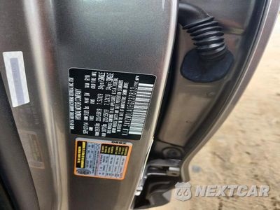 Zdjęcie 12 z 12 samochodu: 2015 HYUNDAI SANTA FE SPORT 2.0T VIN:5XYZWDLA1FG237813 - miniatura