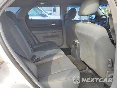 Zdjęcie 10 z 13 samochodu: 2006 DODGE MAGNUM SE VIN:2D4FV47T16H417203 - miniatura