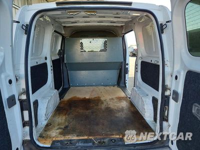 Zdjęcie 10 z 13 samochodu: 2013 NISSAN NV200 DELIVERY VAN VIN:3N6CM0KNXDK696632 - miniatura