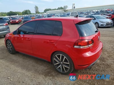 Drugie zdjęcie samochodu z przodu: 2011 VOLKSWAGEN GTI VIN:WVWGV7AJ2BW119751 - miniatura