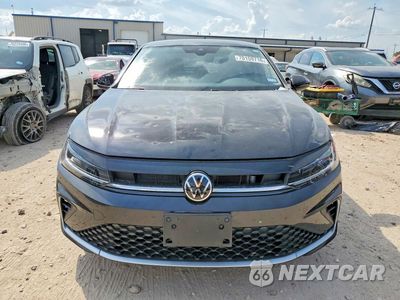 Piąte zdjęcie samochodu w środku: 2025 VOLKSWAGEN JETTA SE VIN:3VW7X7BUXSM003925 - miniatura