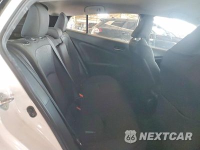 Zdjęcie 10 z 13 samochodu: 2021 TOYOTA PRIUS LE VIN:JTDKAMFU1M3147066 - miniatura